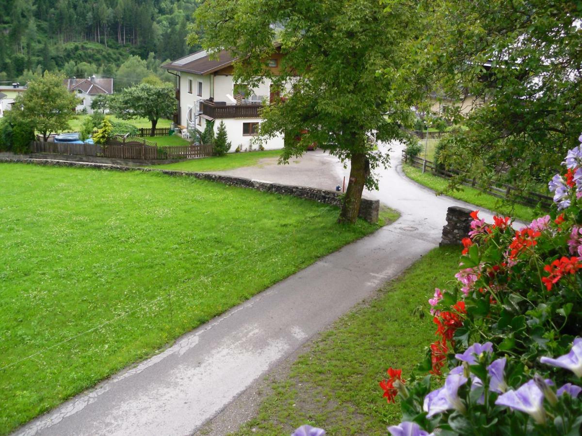 Nagelehof 2 *